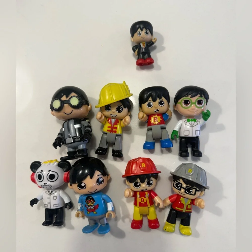Ryan’s World Figures‎ Lot of 9 Colorful Action Figures